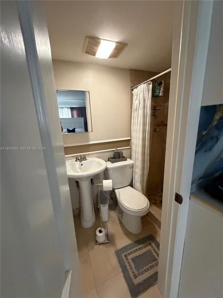 45 Sw 28th Rd #0 - Photo 6 of 16