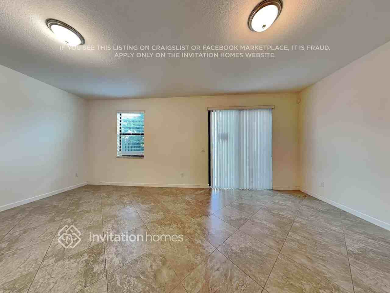 13001 Anthorne Ln - Photo 7 of 20