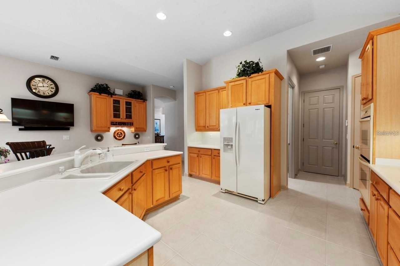 6108 Stillwater Ct - Photo 7 of 12