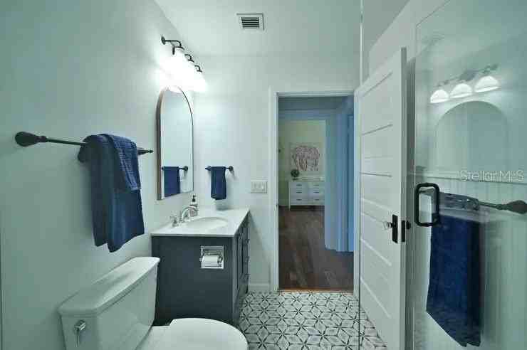 2408 Hillview St - Photo 7 of 24