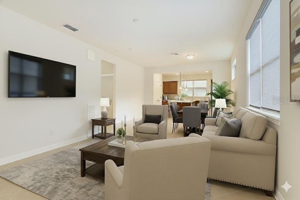 210 Tomelloso Way - Photo 5 of 40