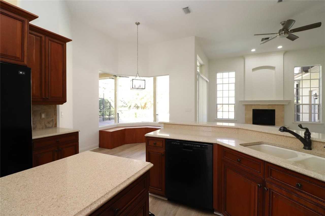 1439 Towhee Run - Photo 6 of 34