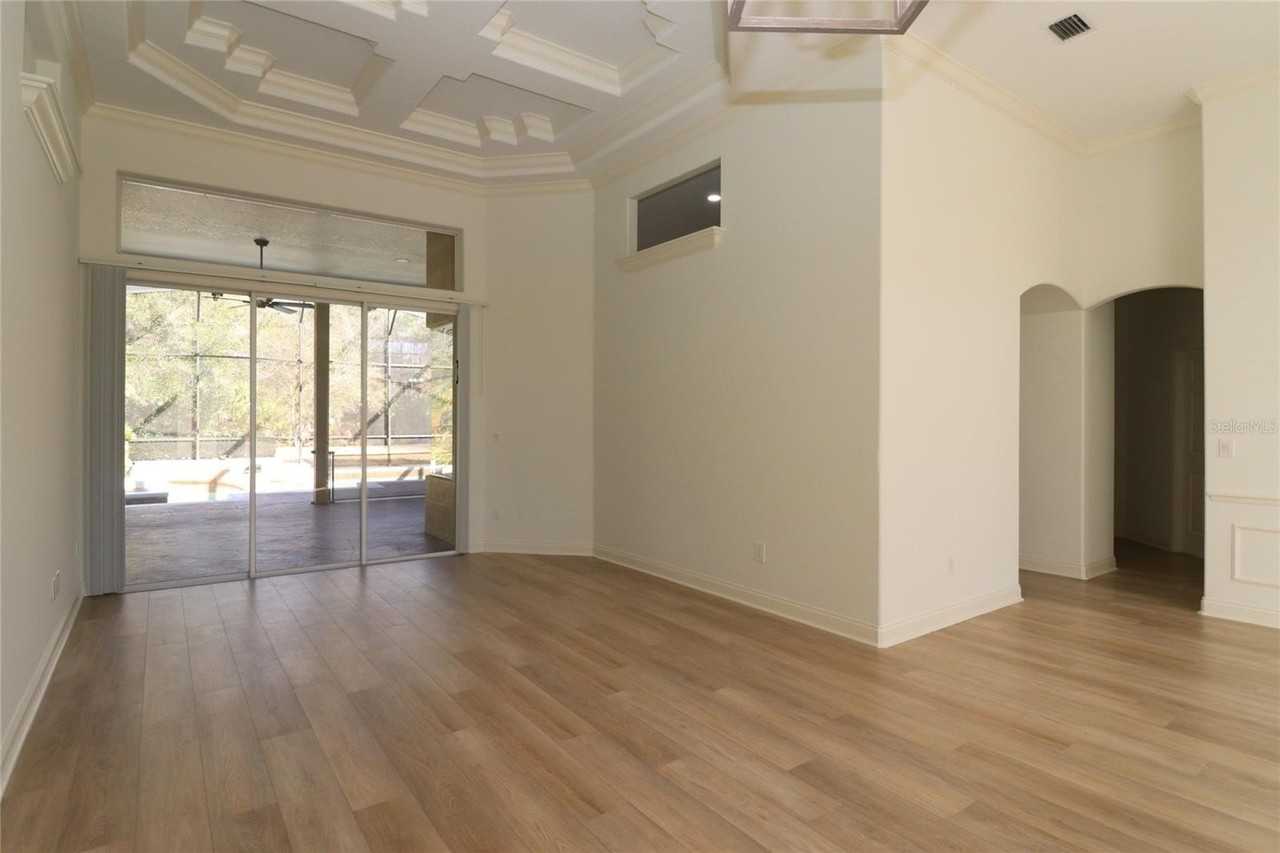 1439 Towhee Run - Photo 7 of 34