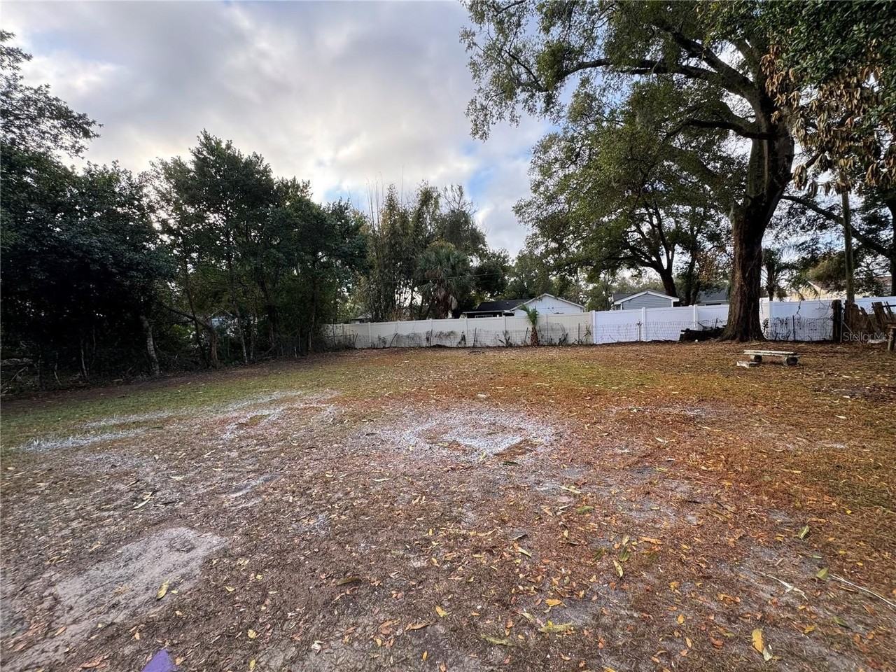 2580 Euston Rd - Photo 5 of 15