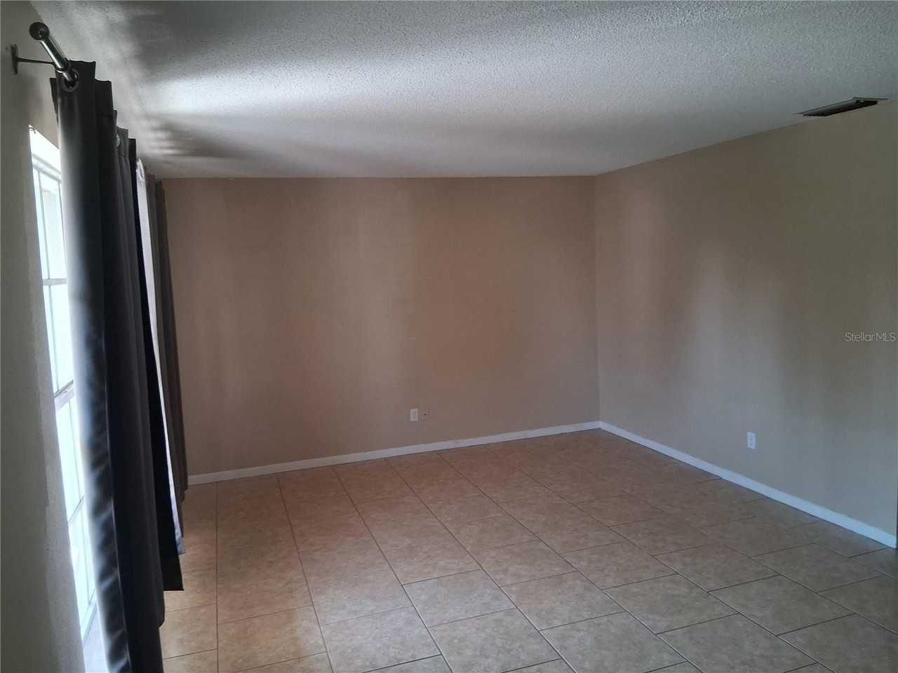 10939 103rd Ave - Photo 2 of 18