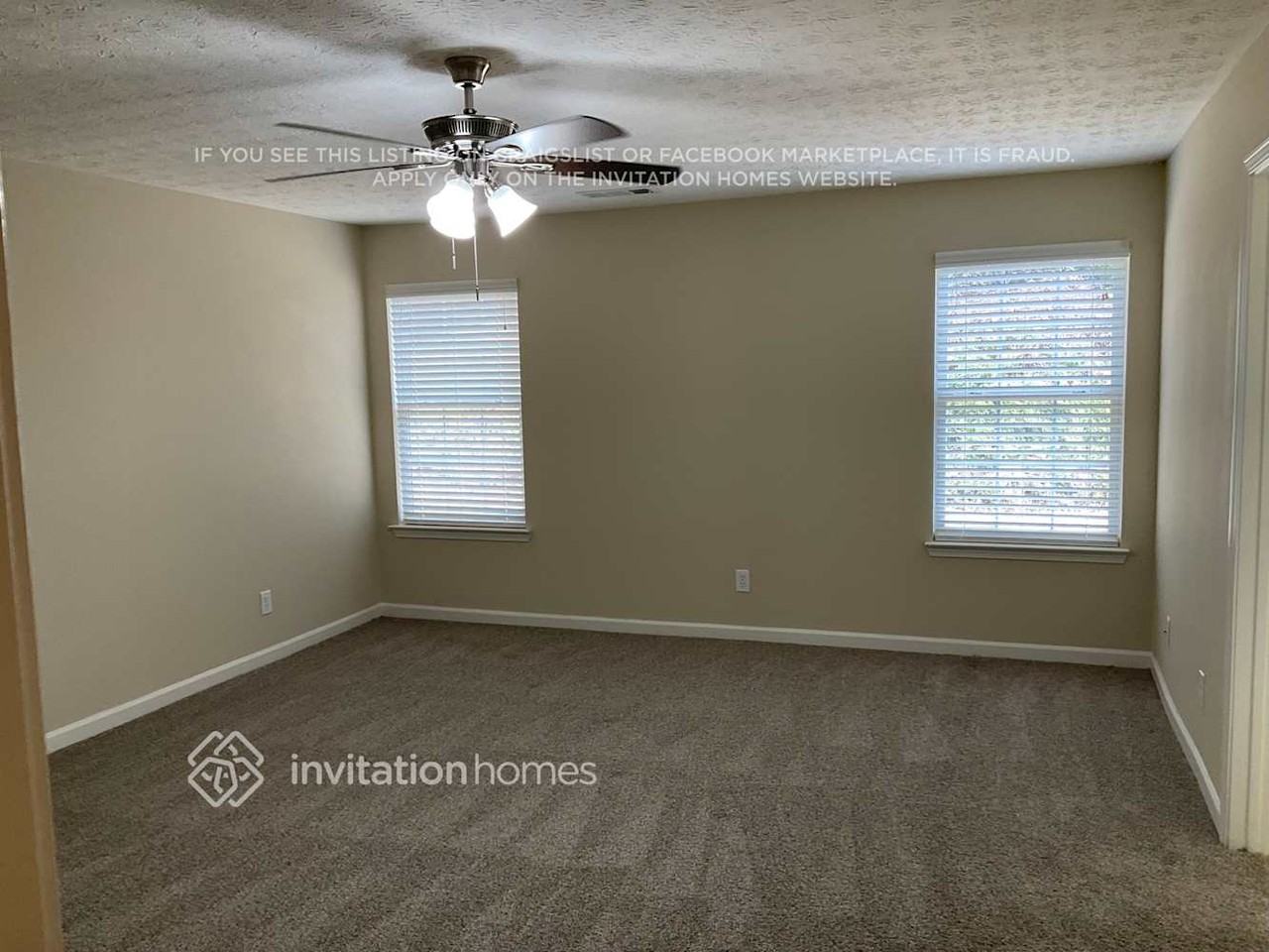 455 Crested View Dr - Photo 3 of 6