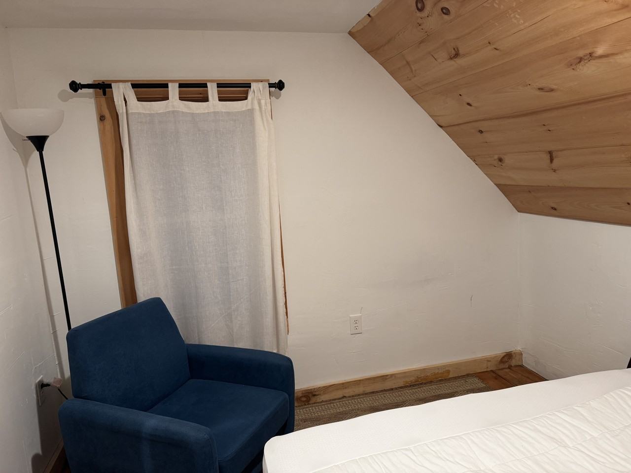 380 Calderwood Hill Rd #2 - Photo 5 of 8