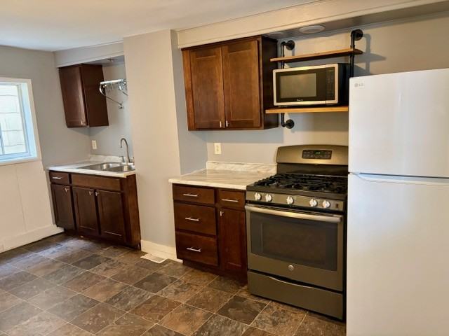 528 Logan St #1 - Photo 3 of 10