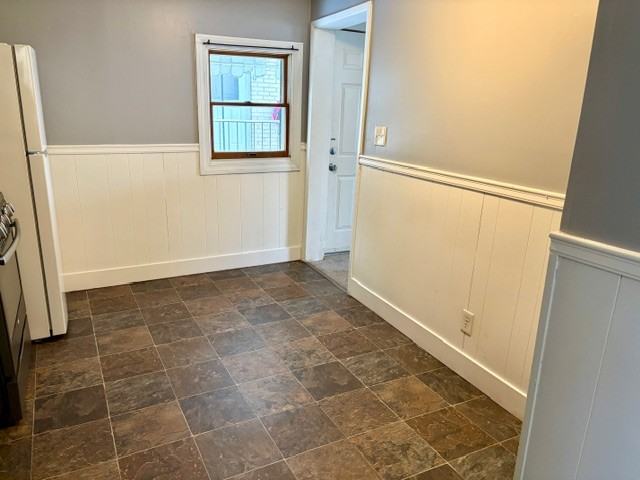 528 Logan St #1 - Photo 5 of 10