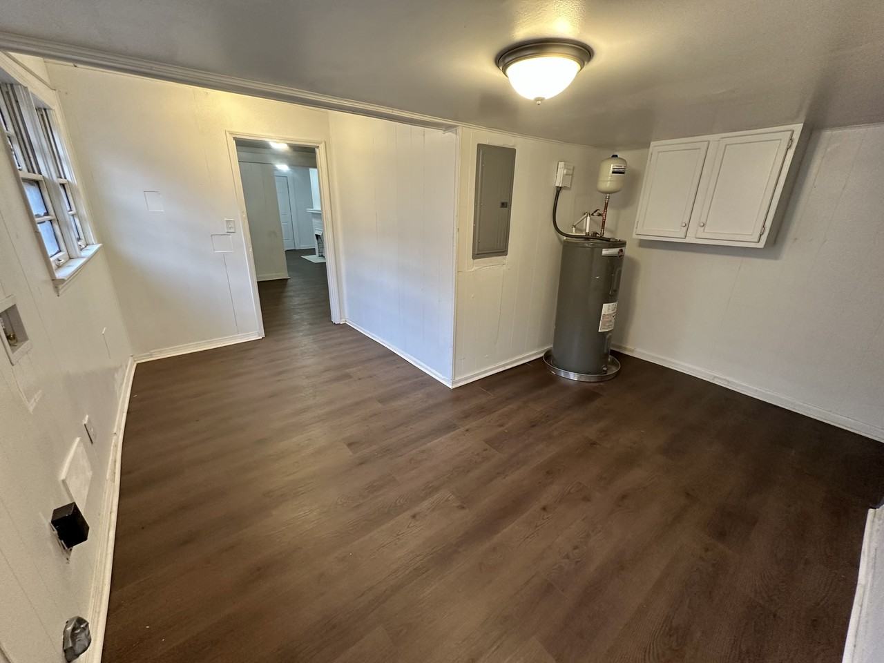 112 Kappa Ave S #1 - Photo 5 of 10