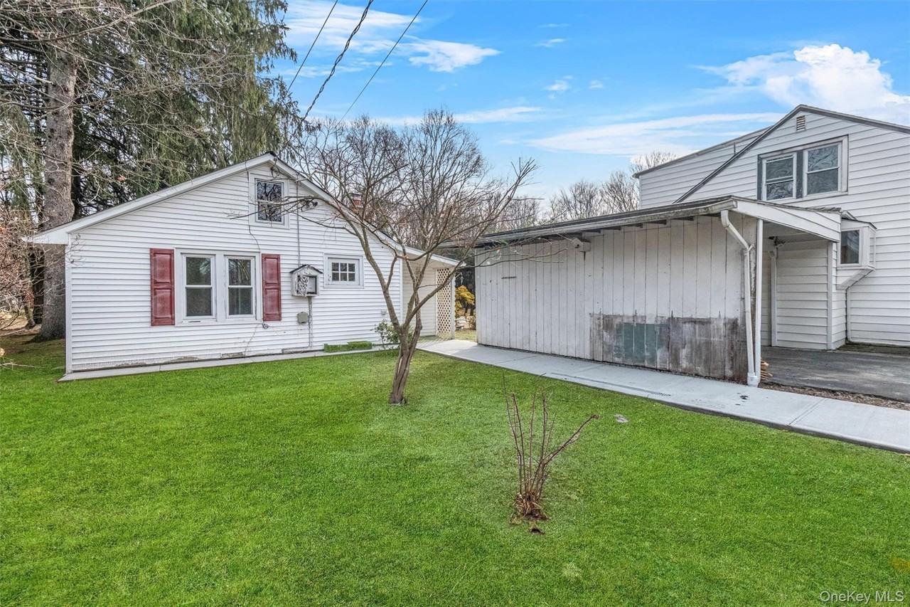 3538 James St Unit B - Photo 2 of 13