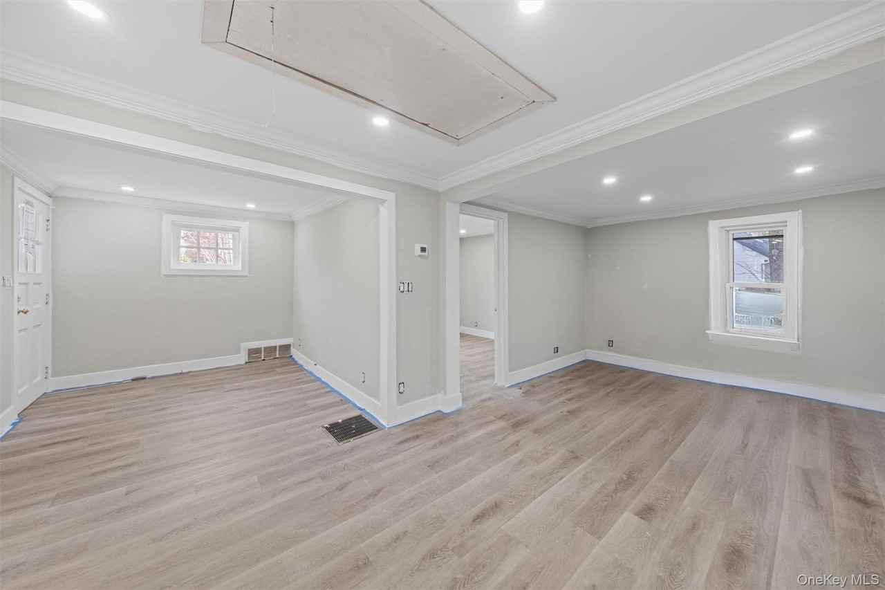 3538 James St Unit B - Photo 5 of 13