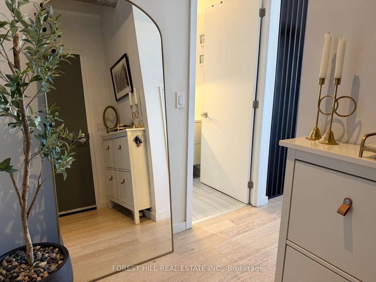 170 Bayview Avenue #1706 - Photo 5 of 16