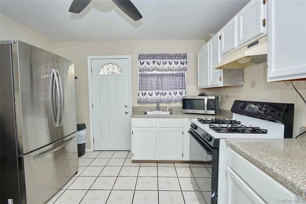 112 N Columbus Ave - Photo 5 of 8