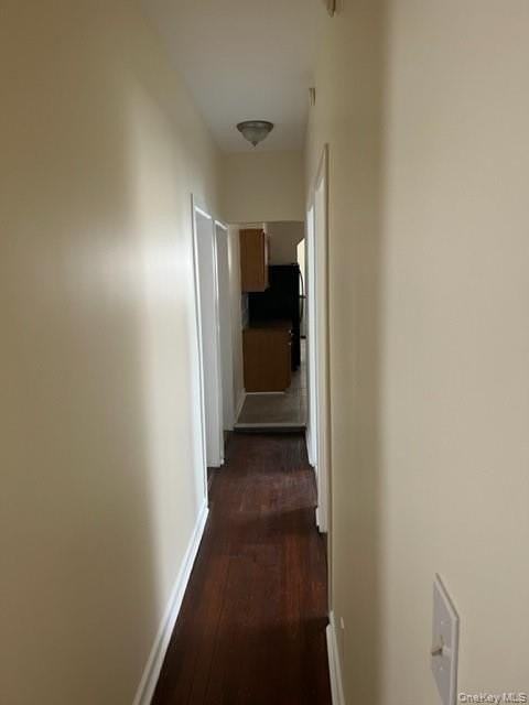 169 Tibbetts Rd Apt 1st #1stFL - Photo 2 of 16