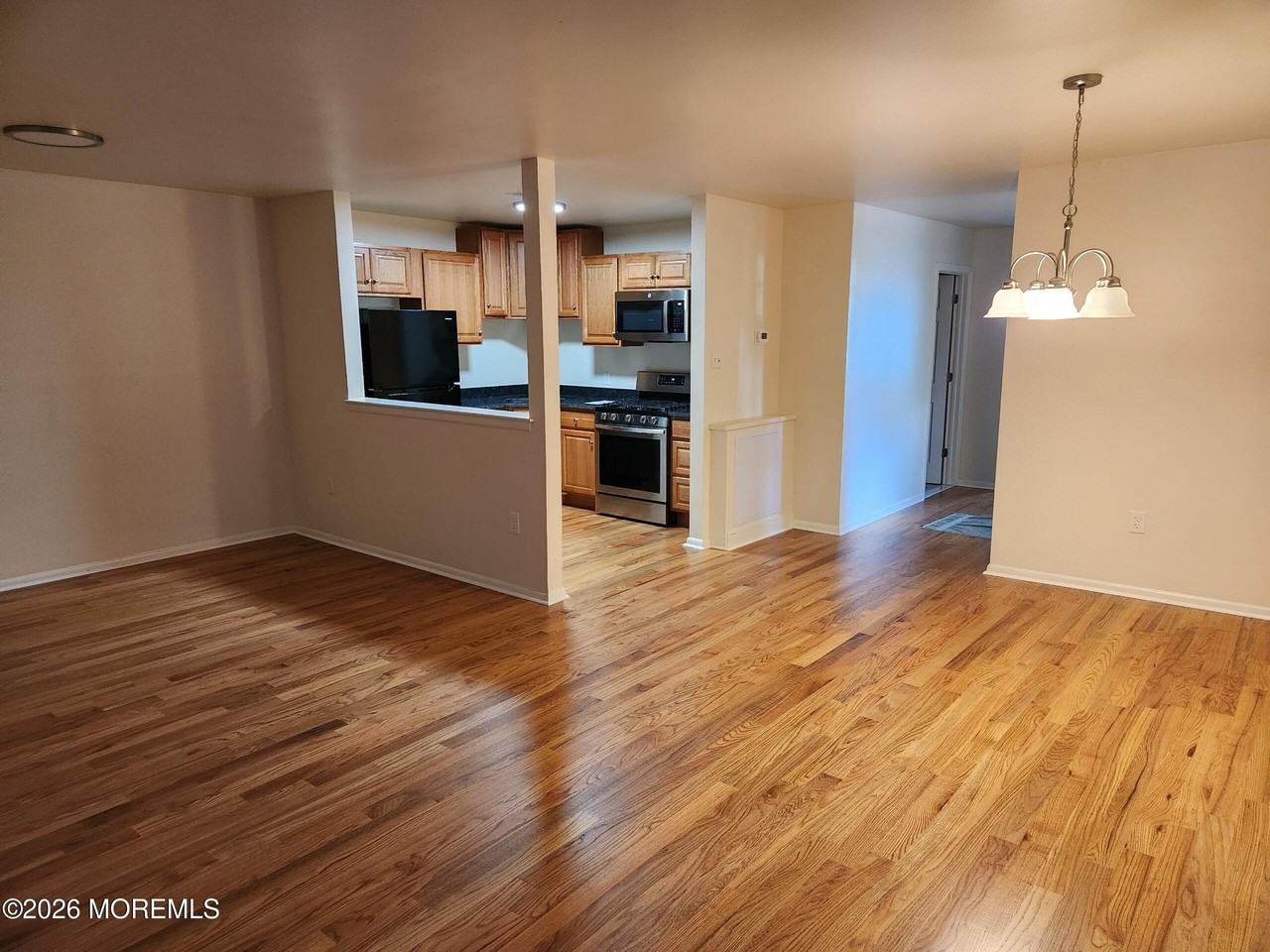 14 S Indian Valley Ct - Photo 3 of 9