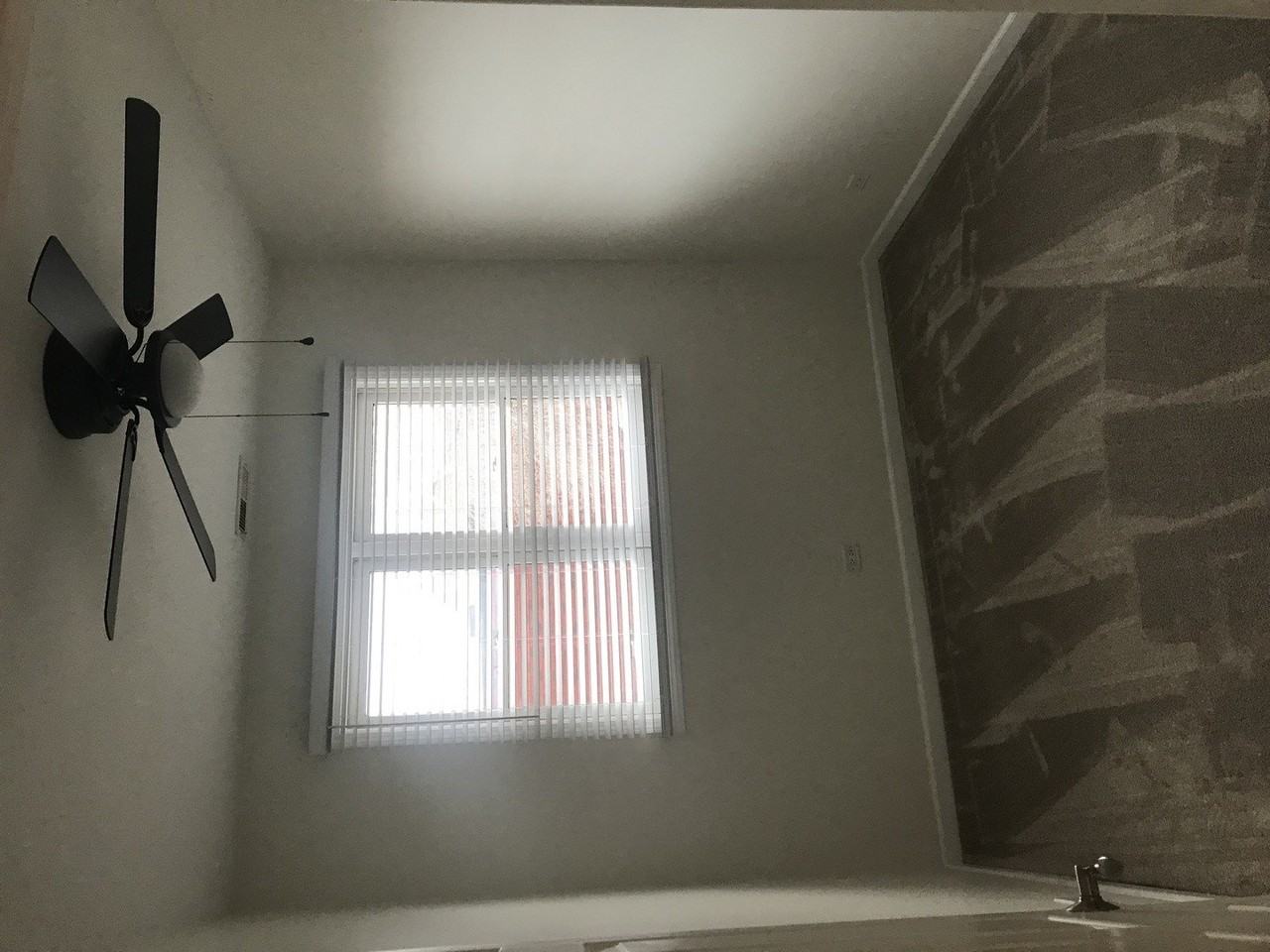 4165 S Ellis Ave Apt 2n #2N - Photo 5 of 15