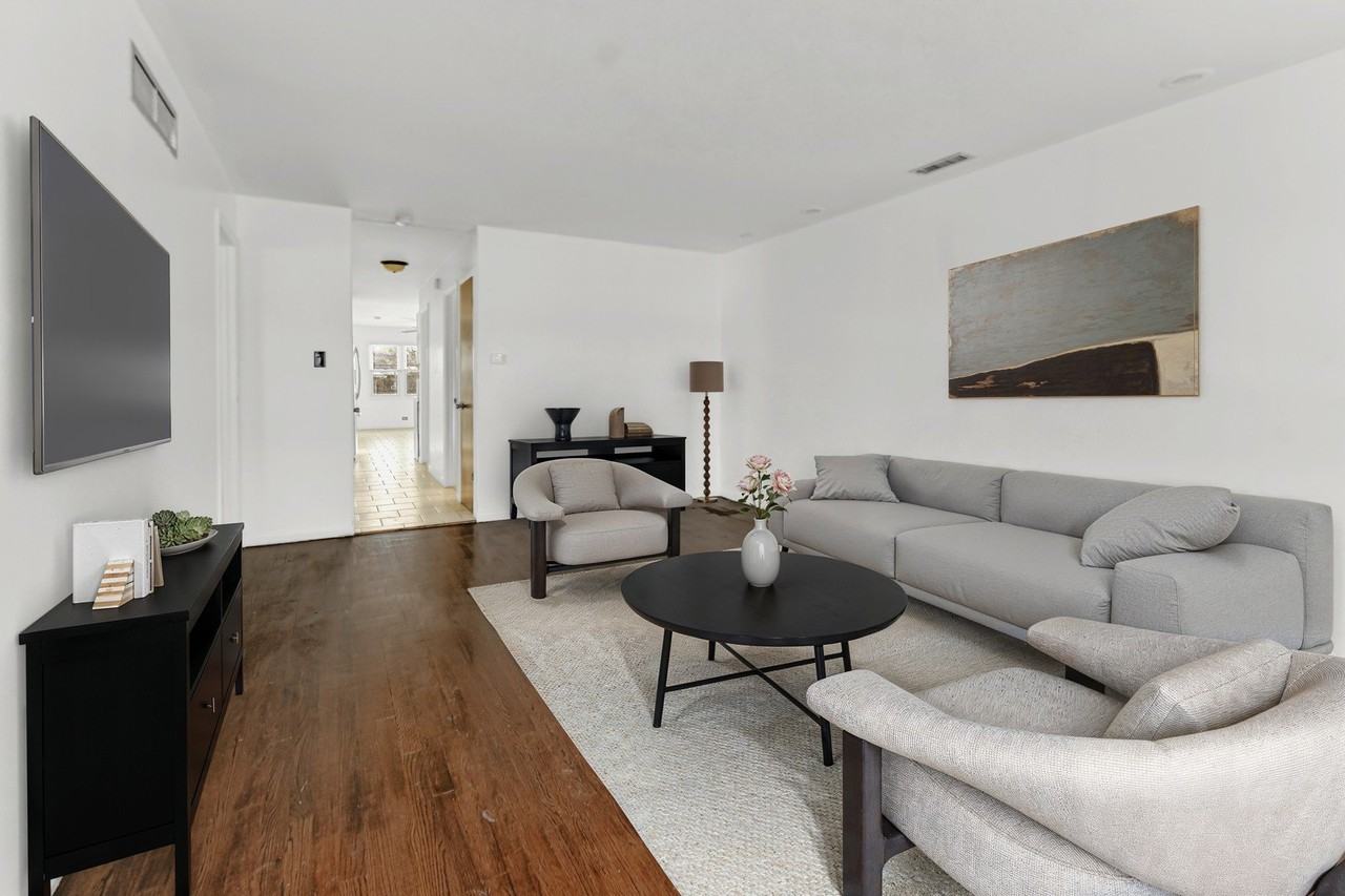 403 Prairie Ave Unit 1 #1 - Photo 2 of 9