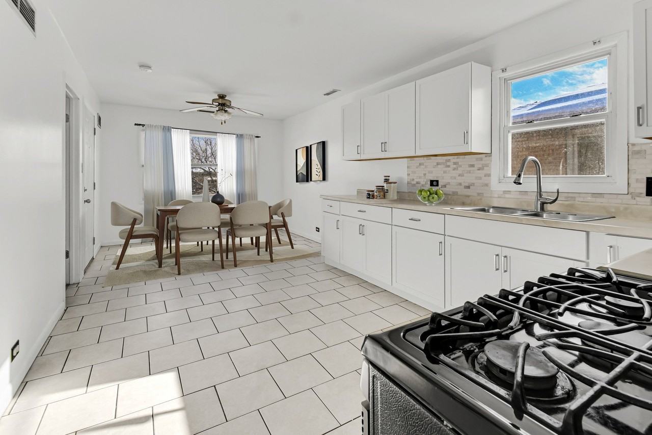 403 Prairie Ave Unit 1 #1 - Photo 7 of 9