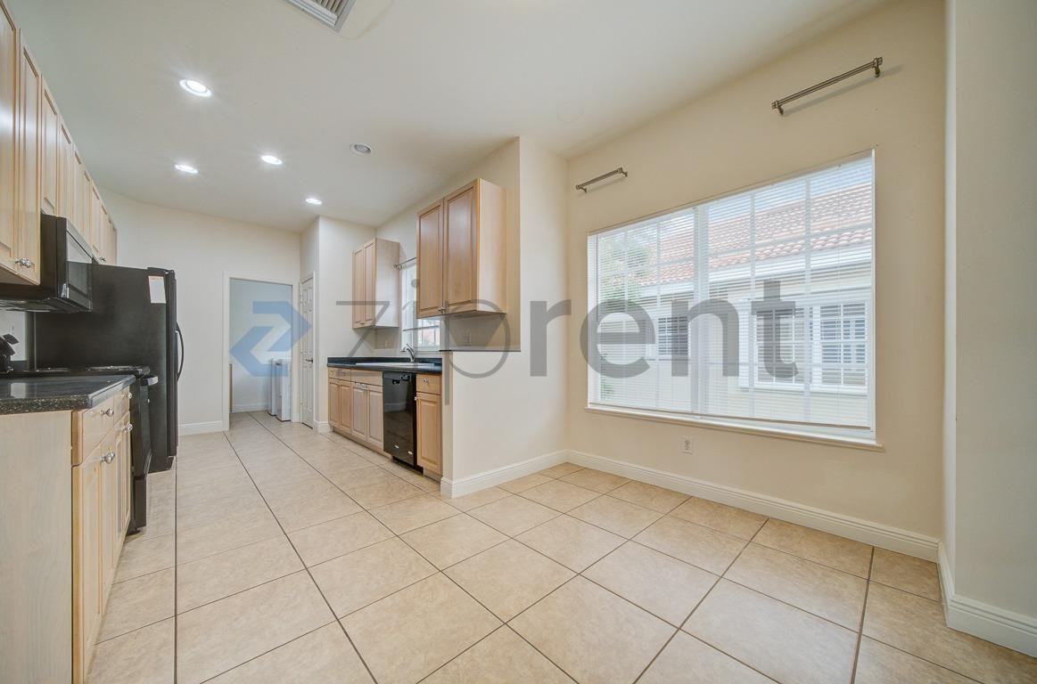 5111 W Hyde Park Ct #201 - Photo 2 of 25