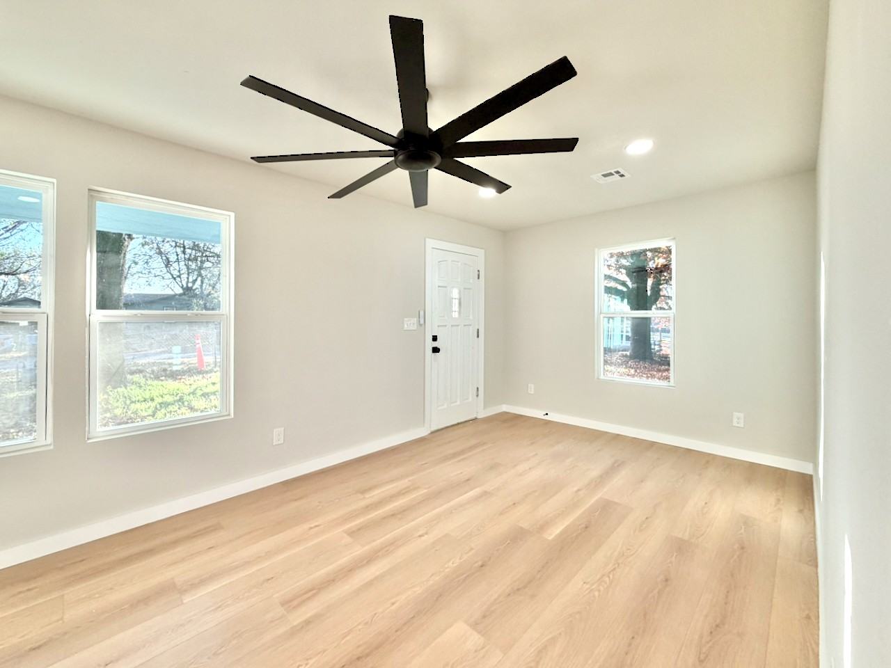 Valley Dr #1 - Photo 2 of 14