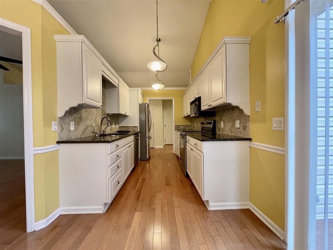 75 Spring Lake Dr #1 - Photo 7 of 25