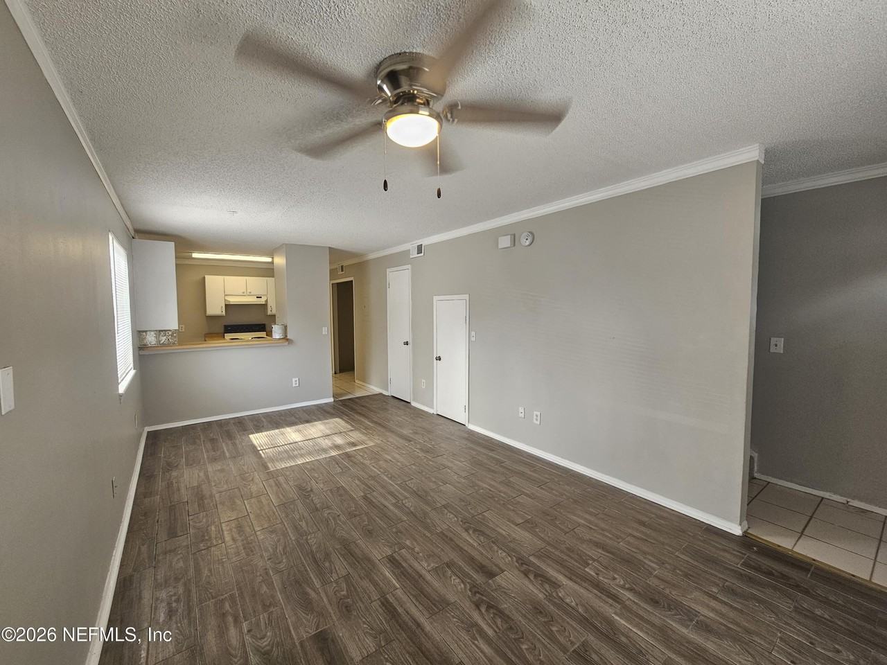 2200 Marsh Point Rd - Photo 4 of 19