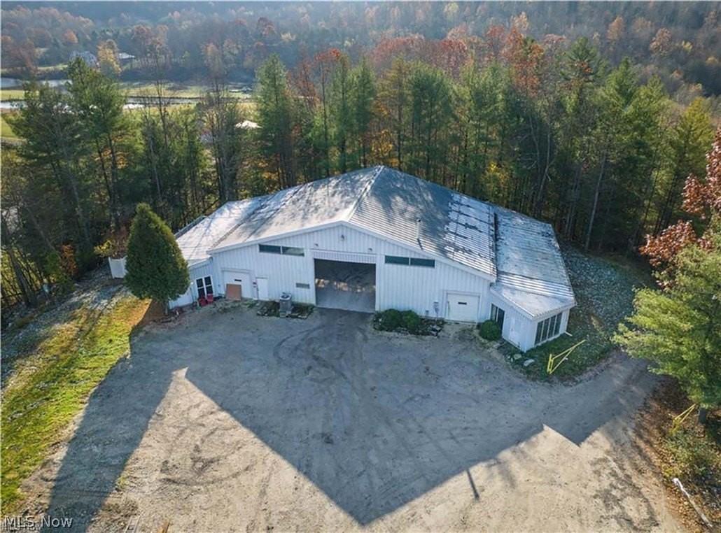 4050 Tall Timber Rd Ne - Photo 2 of 18