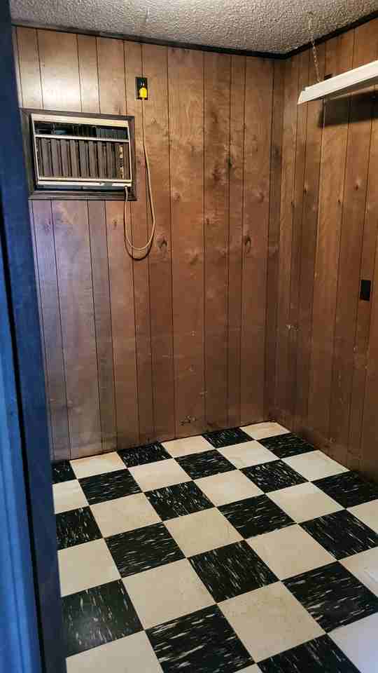 71 Price Blvd - Photo 6 of 8