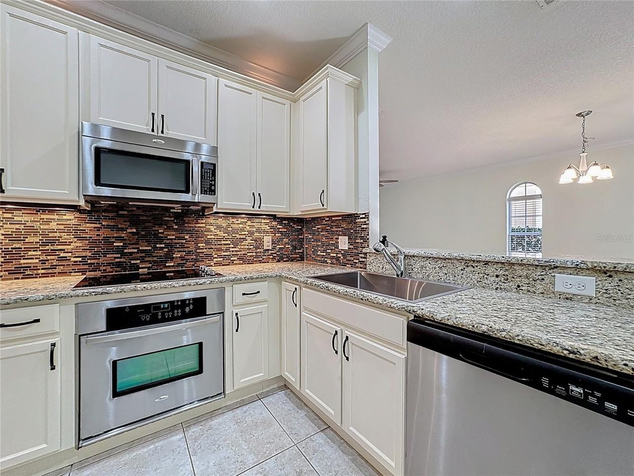 8865 Della Scala Cir - Photo 6 of 34