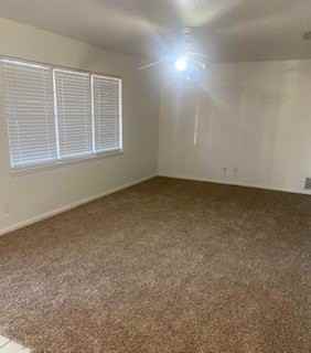 2604 Frontier Dr - Photo 2 of 10