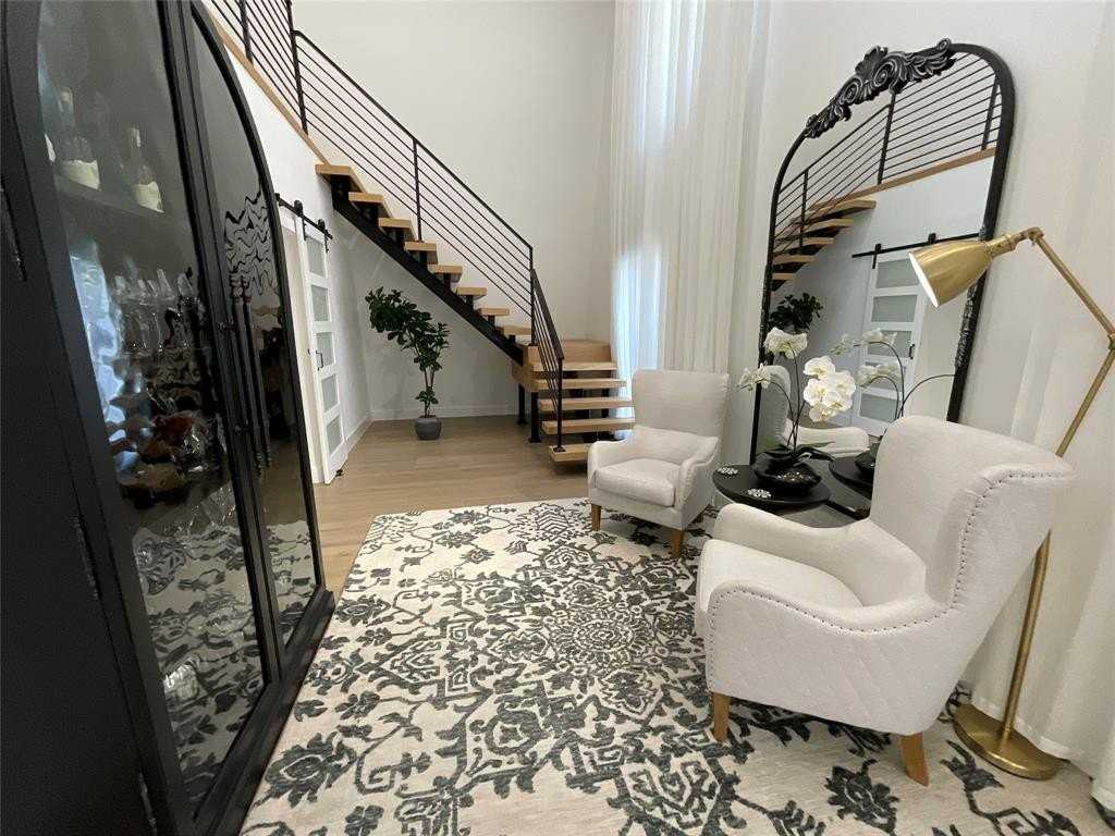 3000 Jasmine Ter - Photo 7 of 19