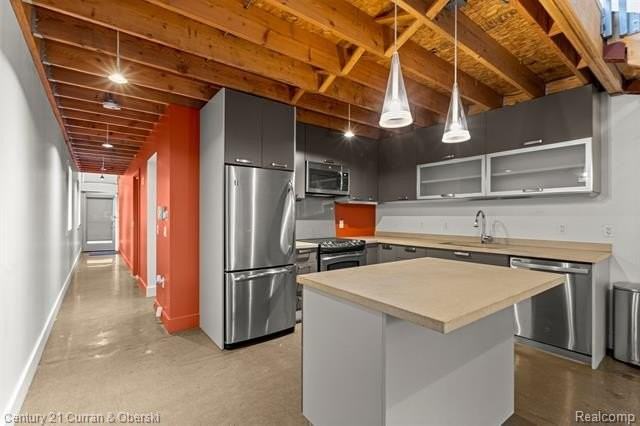 420 E Parent Ave - Photo 7 of 25