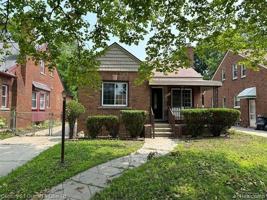 featured image of 1800 N York St