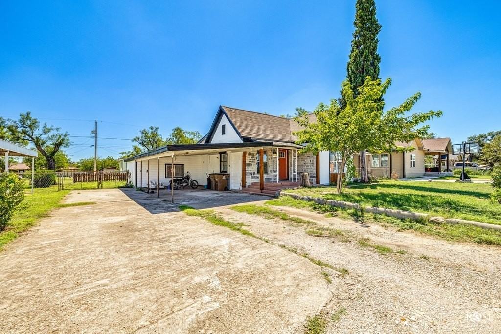 33 E 18th St - Photo 4 of 22