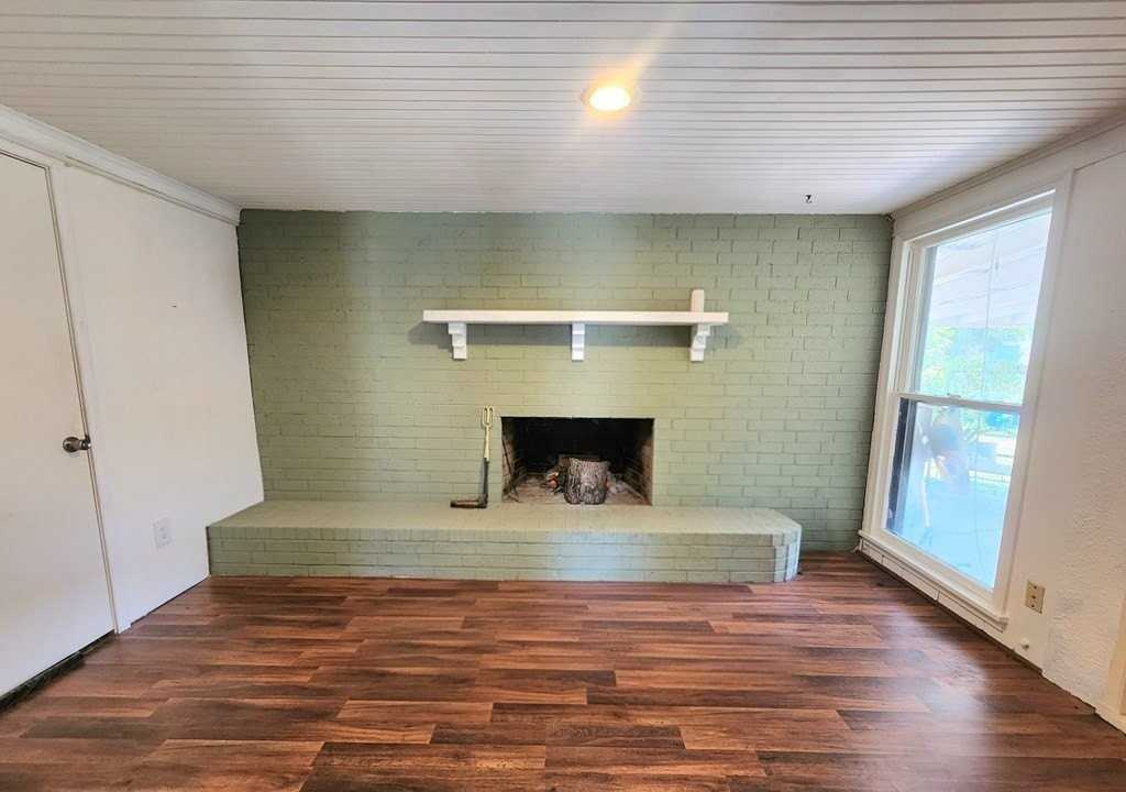 200 Penrose St - Photo 7 of 33