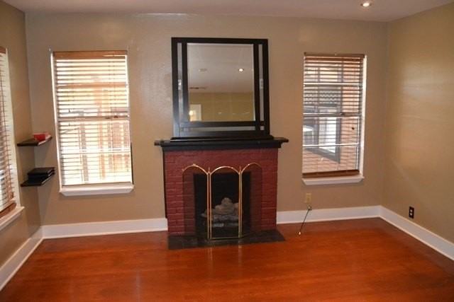 1725 W Avenue M - Photo 4 of 5