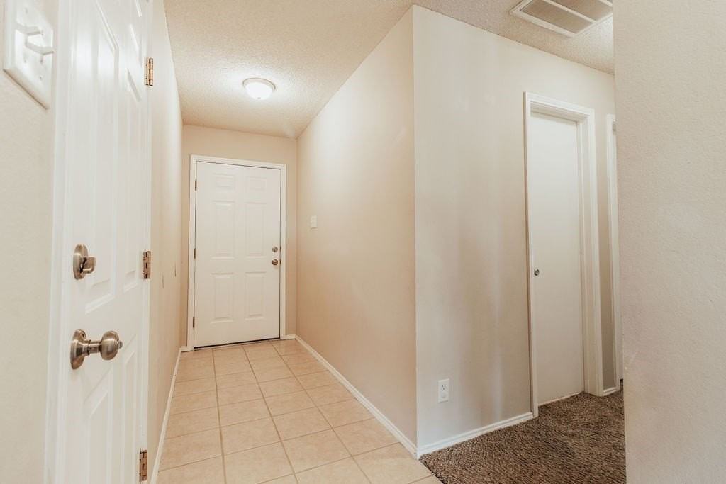 1227 Henry Ln - Photo 2 of 19