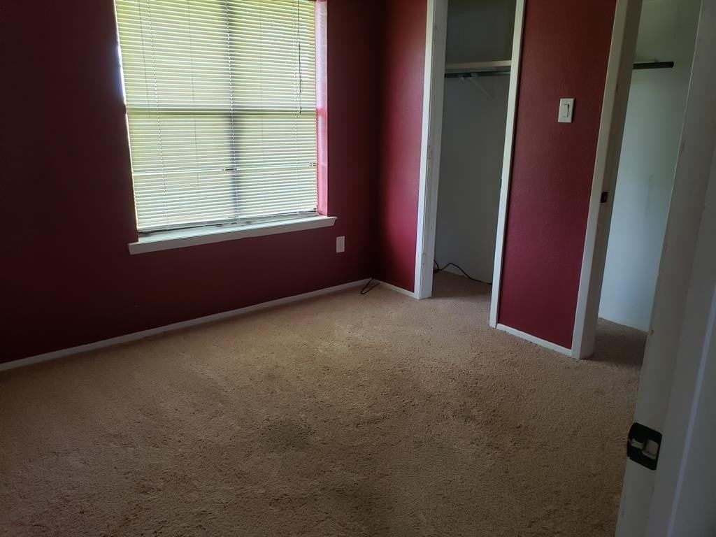 9549 Fuchs Rd - Photo 6 of 8