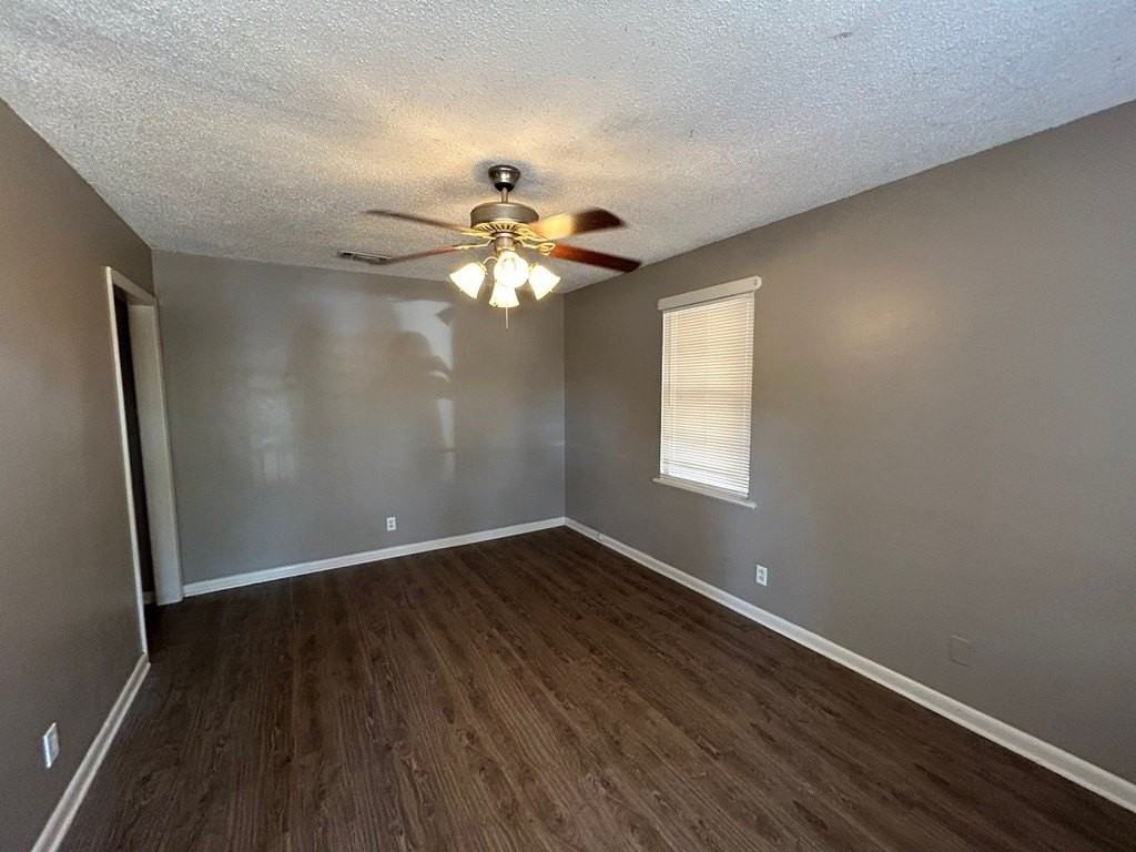 1709 Millspaugh St - Photo 2 of 10