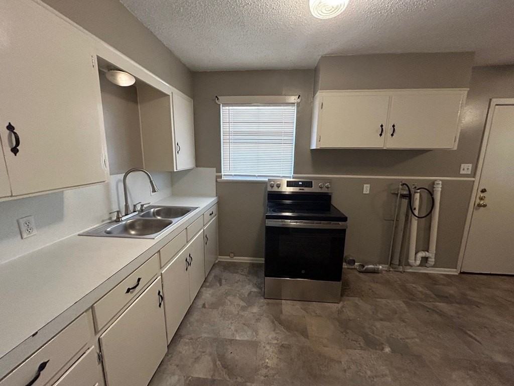 1709 Millspaugh St - Photo 3 of 10