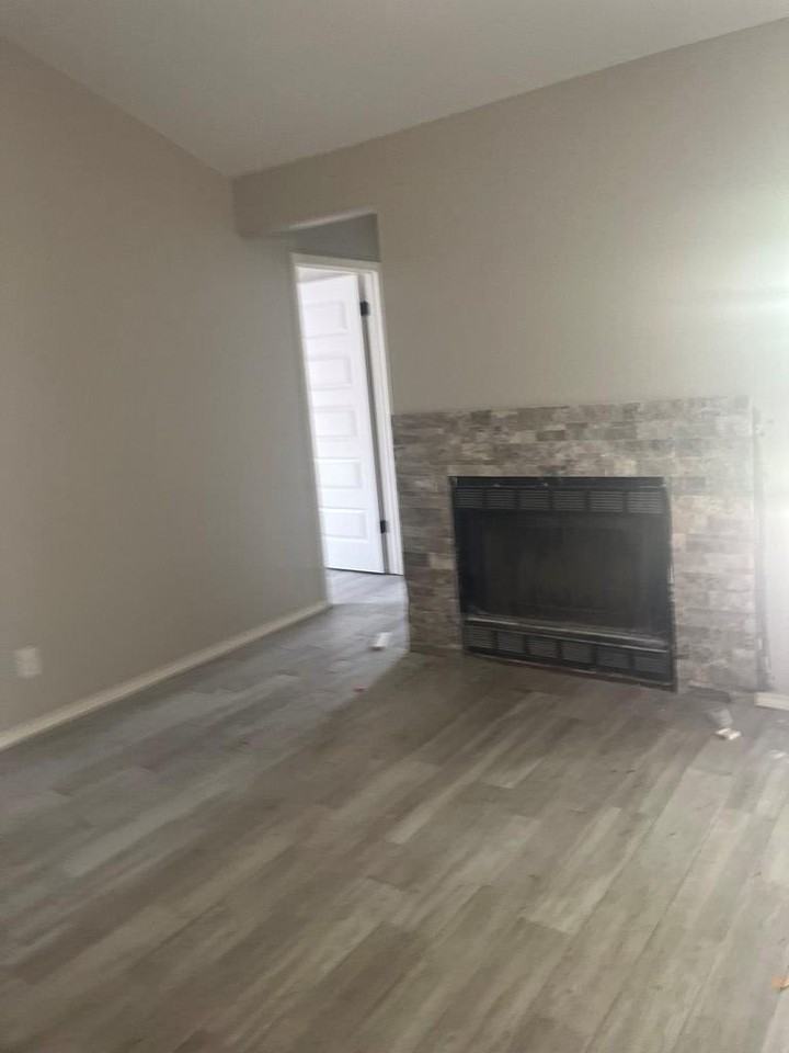 1201 Todd Ln - Photo 3 of 13