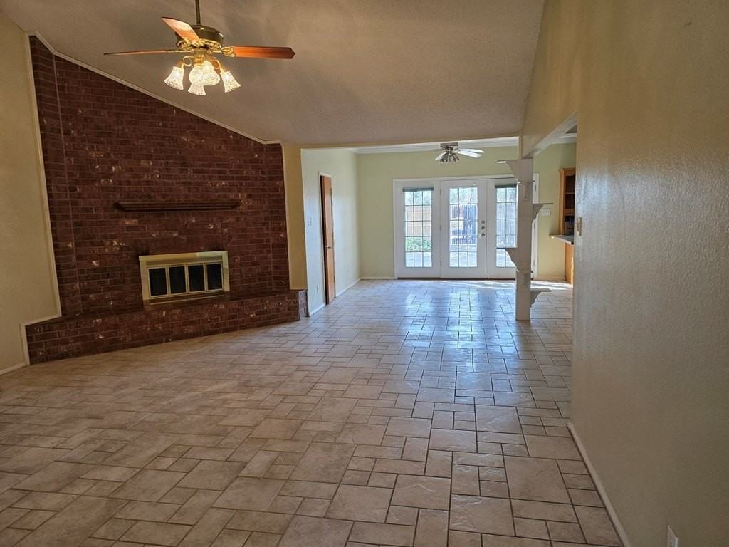 3525 Clare Dr - Photo 2 of 14