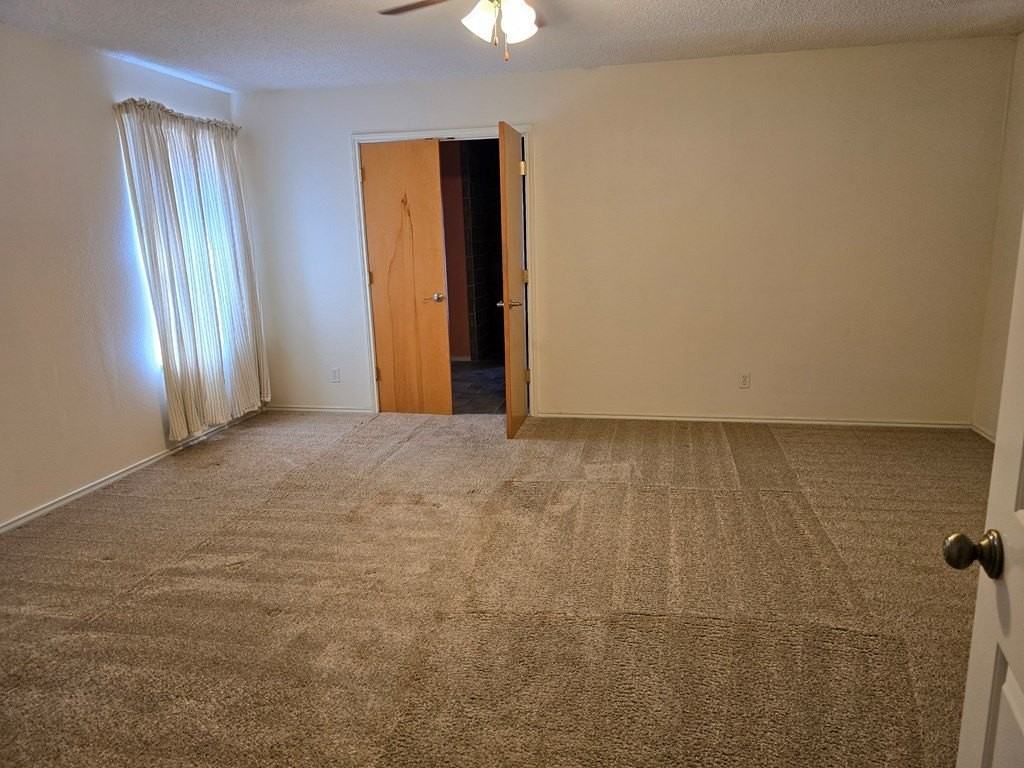 3525 Clare Dr - Photo 5 of 14