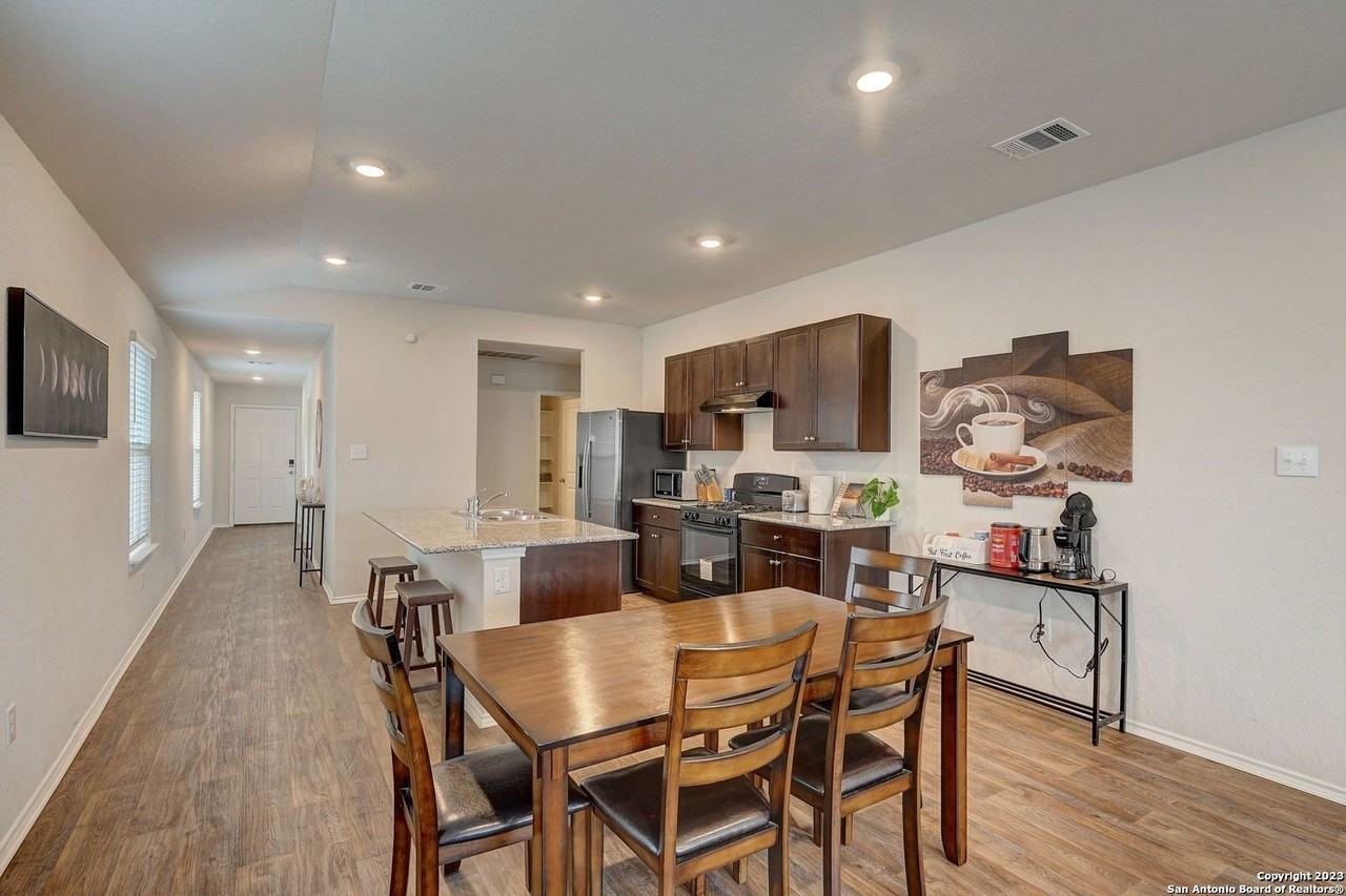 12114 Mulberry Crk - Photo 7 of 23