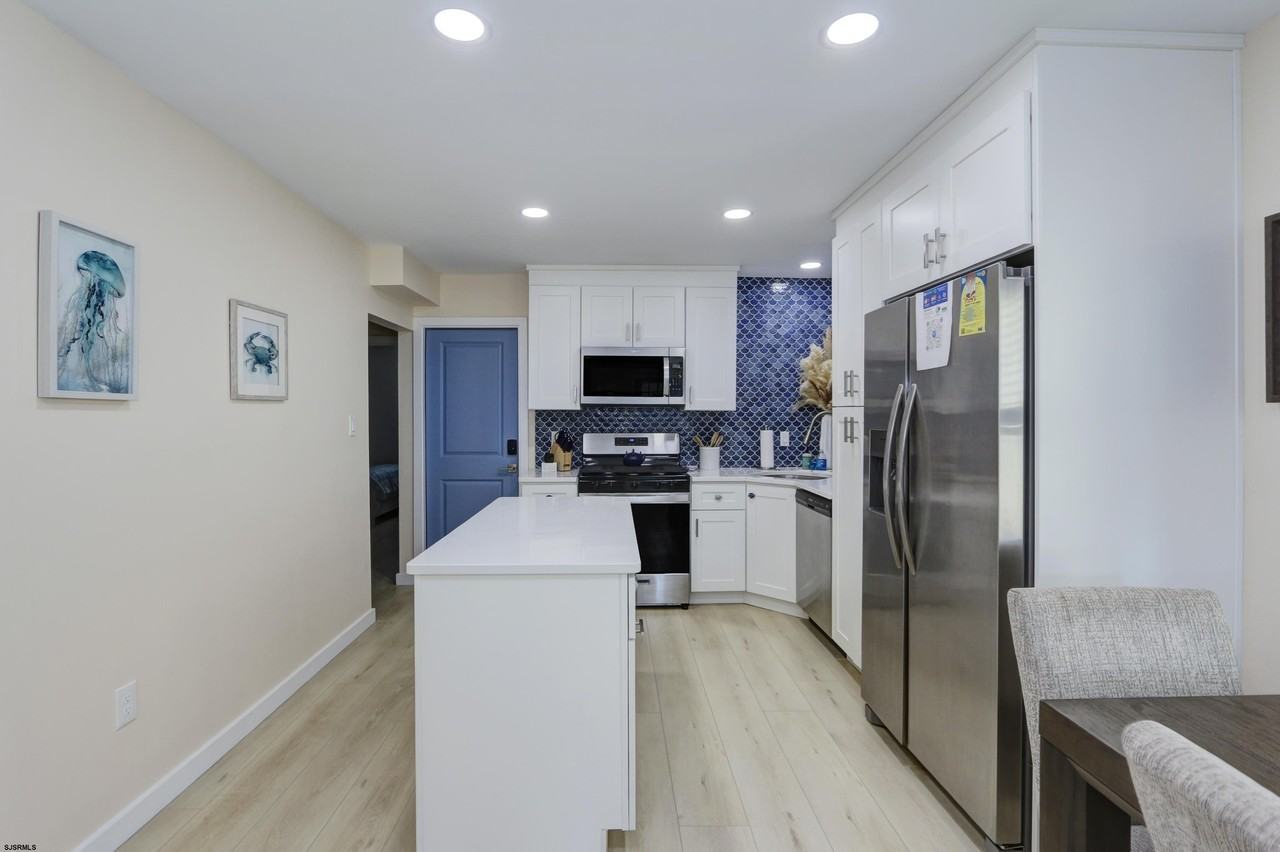 125 N Wissahickon Ave - Photo 3 of 32