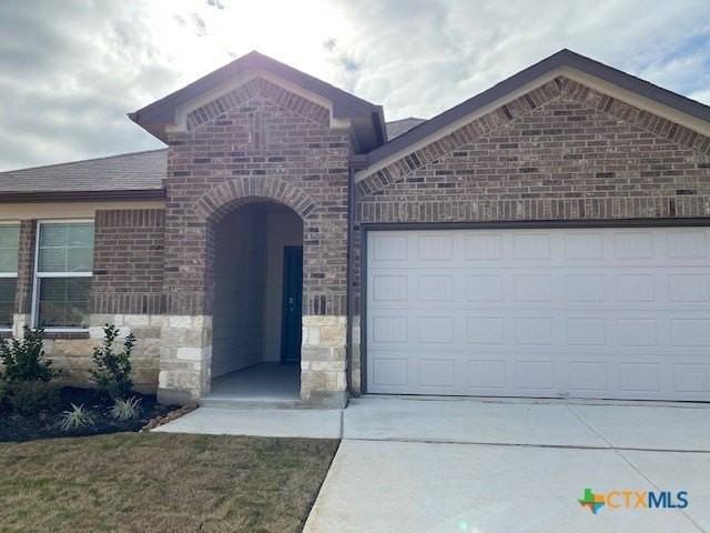 868 Margay Loop - Photo 2 of 22
