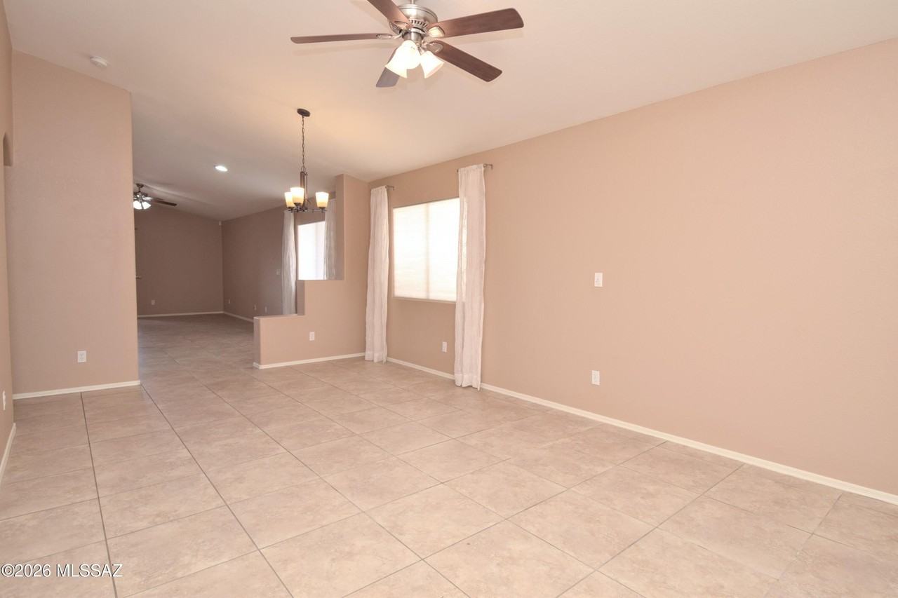 10979 N Double Eagle Ct - Photo 7 of 30