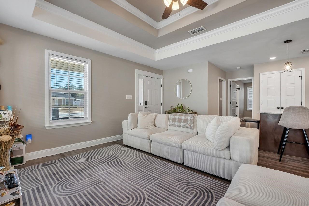 4858 Sampler Dr - Photo 6 of 36