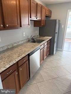 63 Holden Dr - Photo 4 of 19